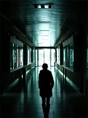 生存游戏降临，反派绑定医者系统(谷诗琪周子明)全本免费小说_新热门小说生存游戏降临，反派绑定医者系统谷诗琪周子明